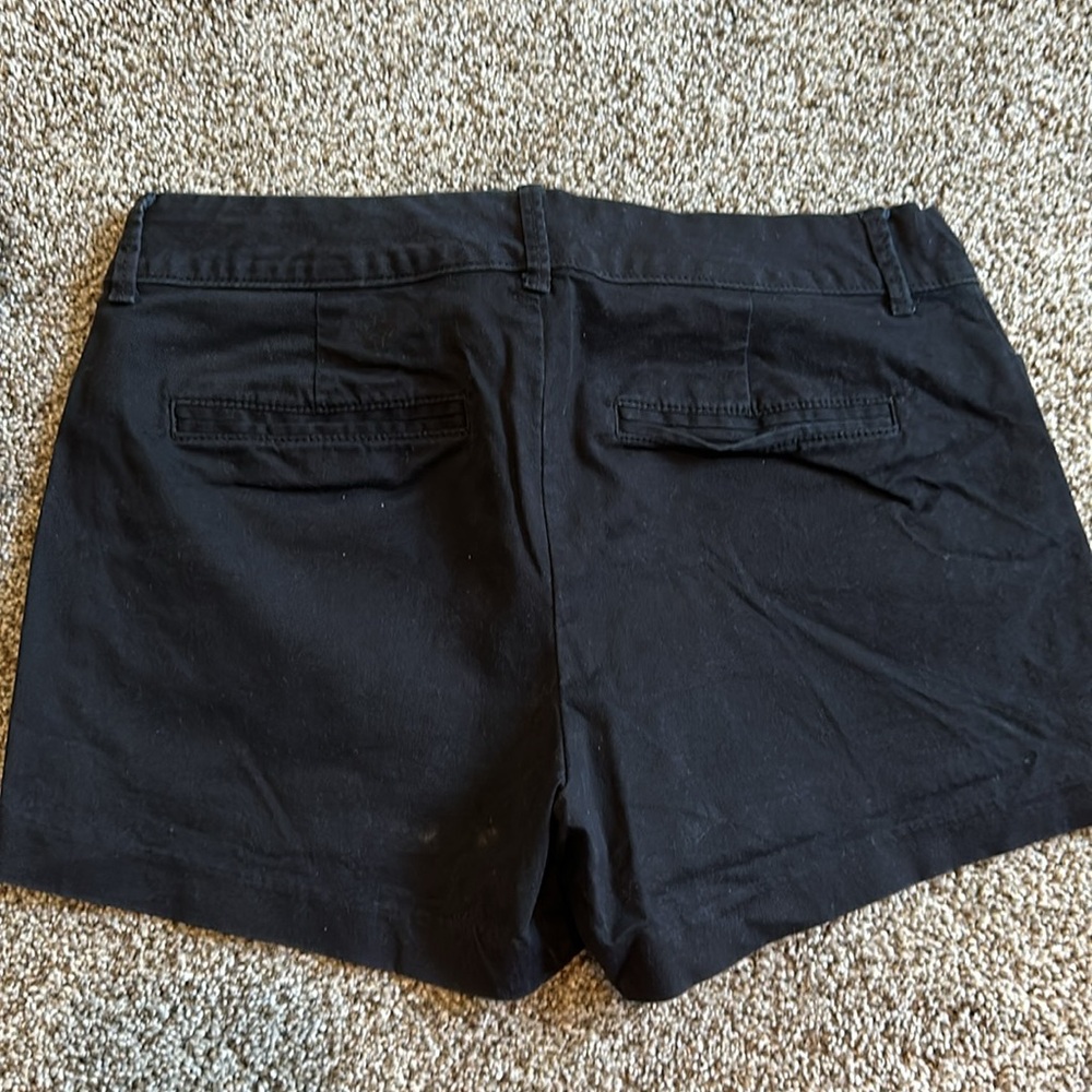 Old Navy Pixie Shorts size 4 - Picture 3 of 3